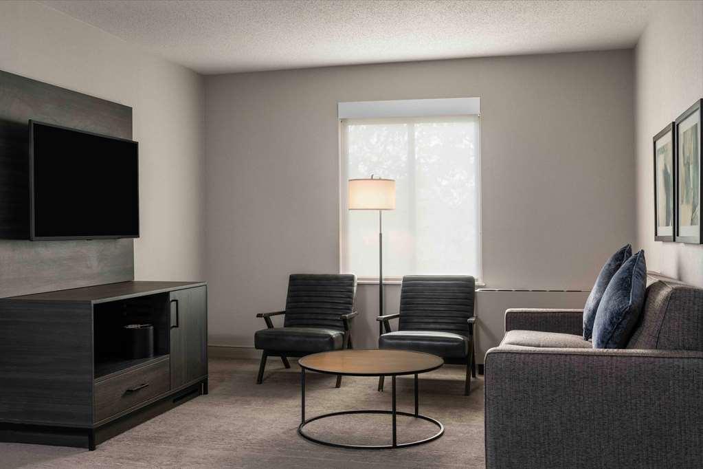 Express By Ihg Hotel