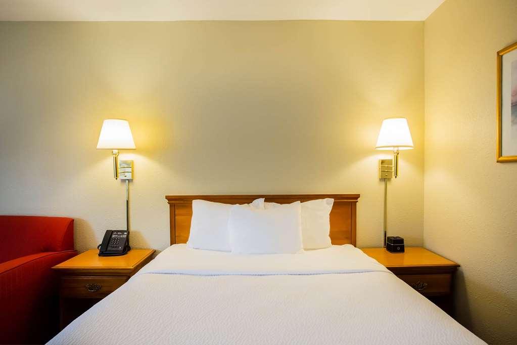 Express By Ihg Hotel
